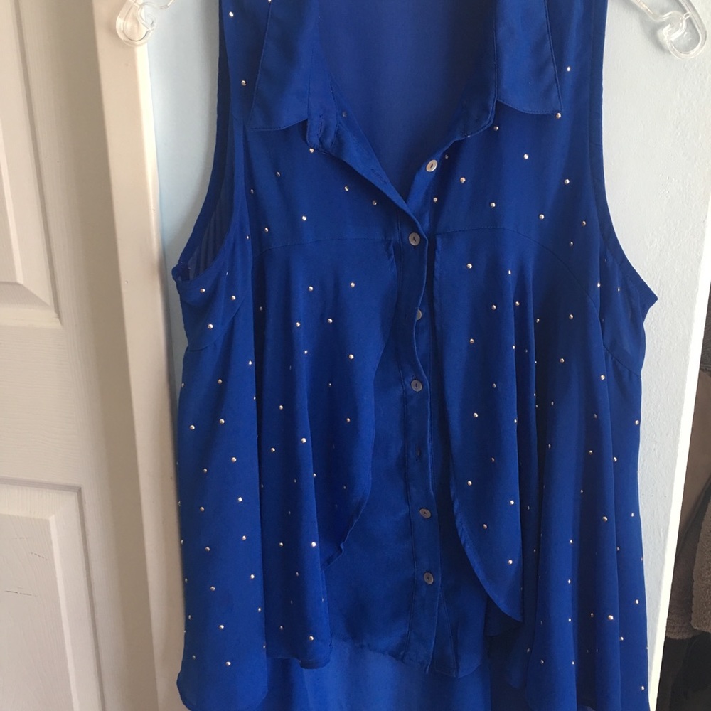 Blouse - Picture 2 of 5